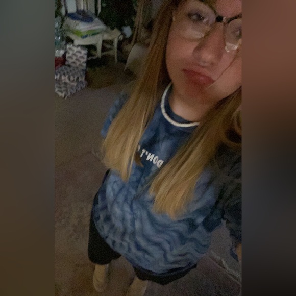 Meet your Posher, Summer - Picture 1 of 1